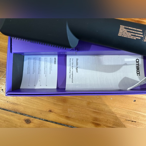 NIB Amika Double Agent 2-in-1 blow dryer + straightening brush - Picture 13 of 14